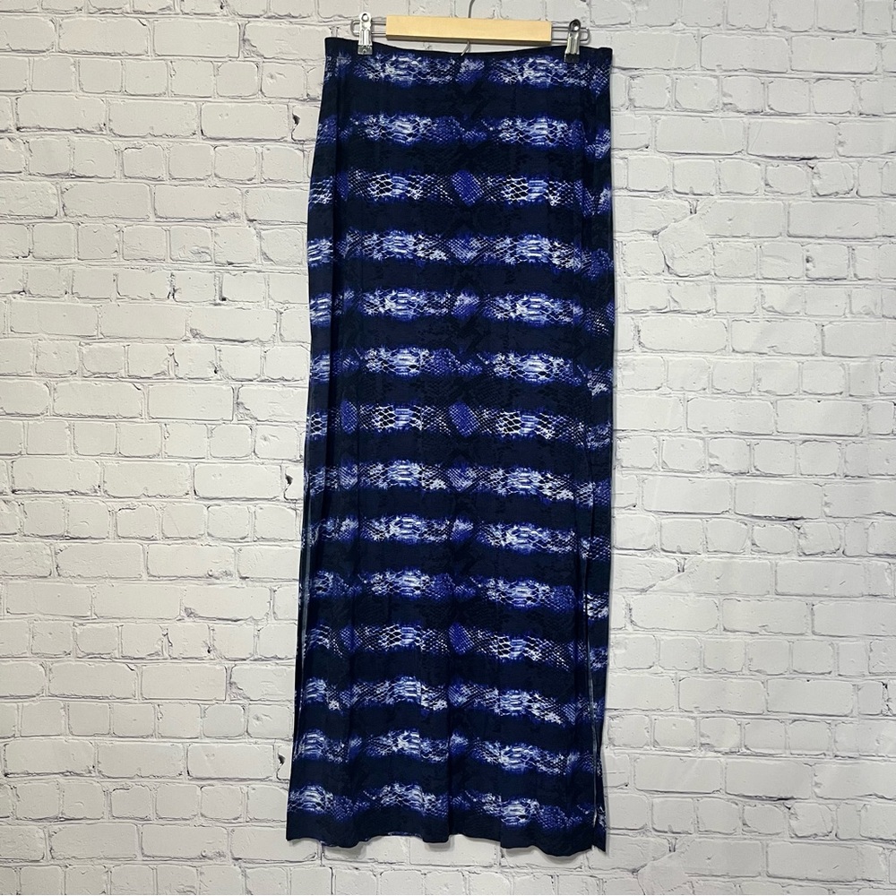 Michael Kors Womens Snakeskin Stripe Maxi Skirt Blue
Size 1X